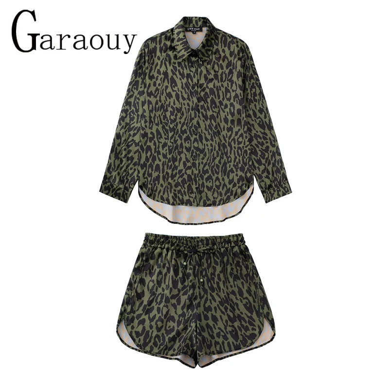 

Летние женские атласные шорты на шнуровке Garaouy2022 + блузка с принтом рубашки с отложным воротником и длинным рукавом Женские топы женские блу...