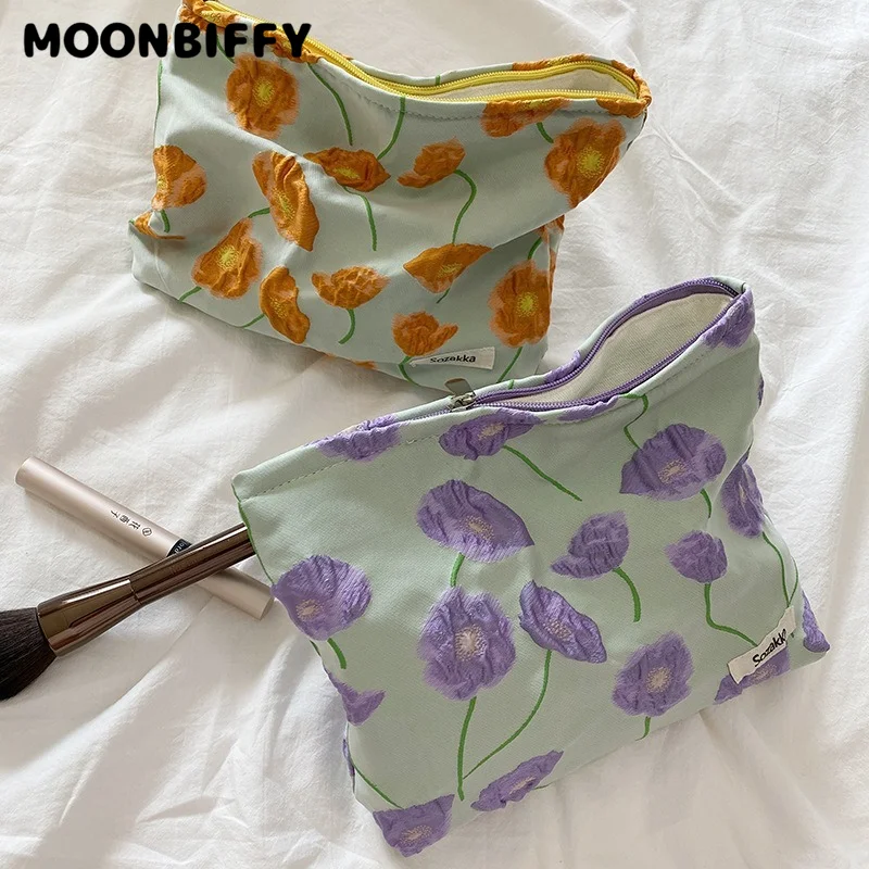 

French Elegant Calla Lily Pattern Cosmetic Bag Canvas Toiletry Bag Large Capacity Female Travel Makeup Bag Cosmetic Storage Bag