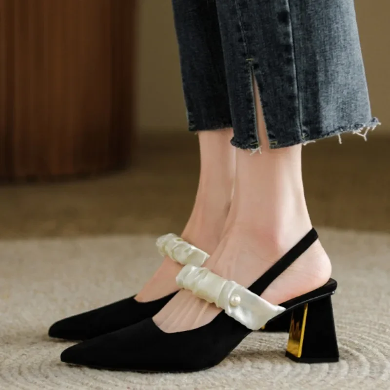 Сандалии Baotou новые весенние сандалии с острым носком расшитые бисером