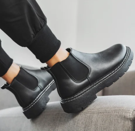 

Y05 New Men Women Outdoor Casual Sneakers Cushion Sports Running Shoes General Breathable Mesh size 40-46 TN