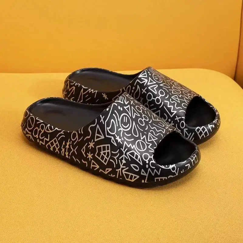 Ladies Slippers Summer Outerwear Platform Footwear Ladies Sandals Flip Flops Beach Slippers Bathroom Ladies Casual Shoes