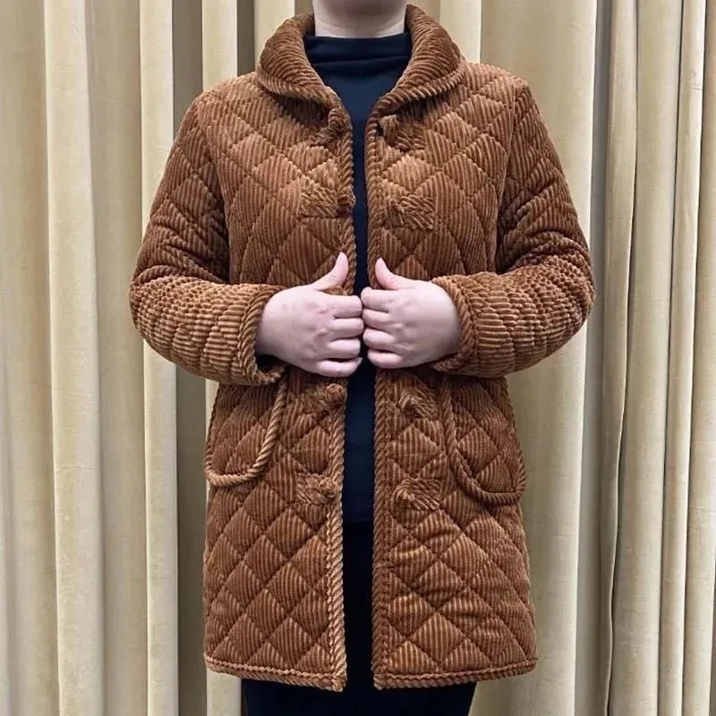 Mother's Padded Jacket Middle-Aged Elderly Women's Thick Jacket Winter 2022 New Ethnic Style Corduroy Velvet Warm Padded Coat