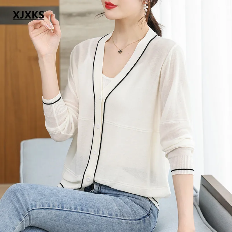 

XJXKS, Новинка лета 2022, модный однобортный Кардиган с V-образным вырезом, удобная Солнцезащитная трикотажная куртка