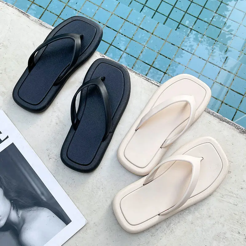 

Summer Slippers Men's Home Indoor Silent Bath Non Slip Slippers Women's Entrainment Slippers Wear Soft Soled Slippers