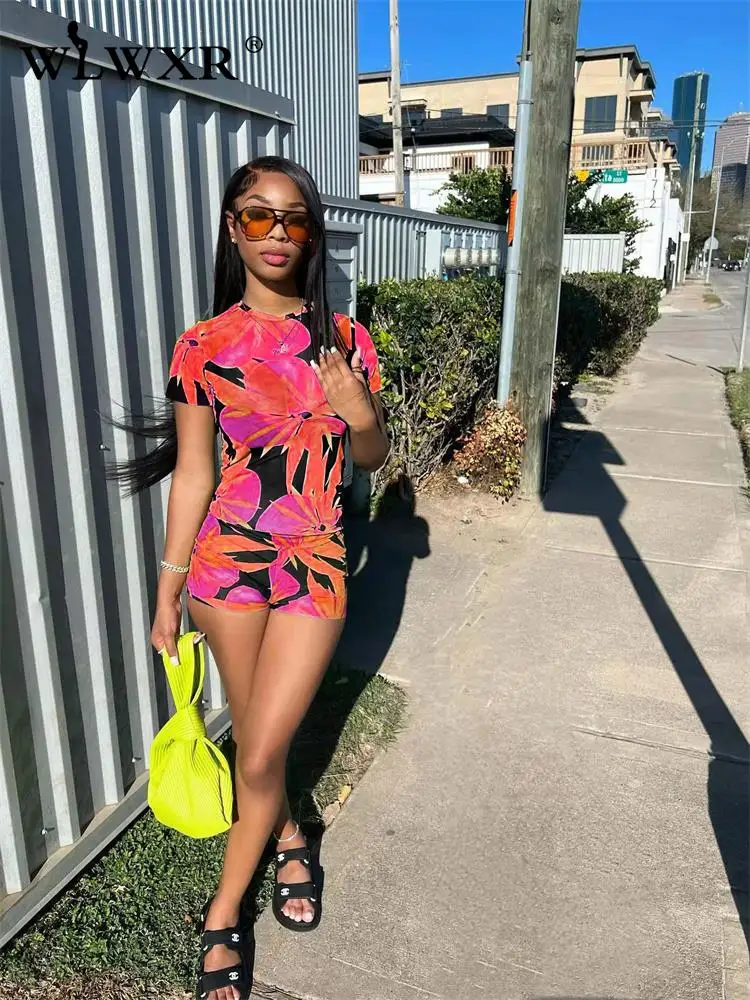 

WLWXR Summer Tow Piece Set Women 2022 Red Tshirt Tee Tops Shorts 2 Two Piece Sets Women Outifits Streetwear Matching Women Sets