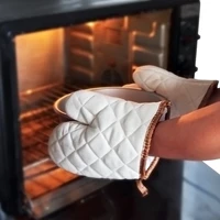 a pair non slip lattice hot oven mitts baking anti hot gloves pad microwave insulation mat kitchen tools accessory argyle cotton