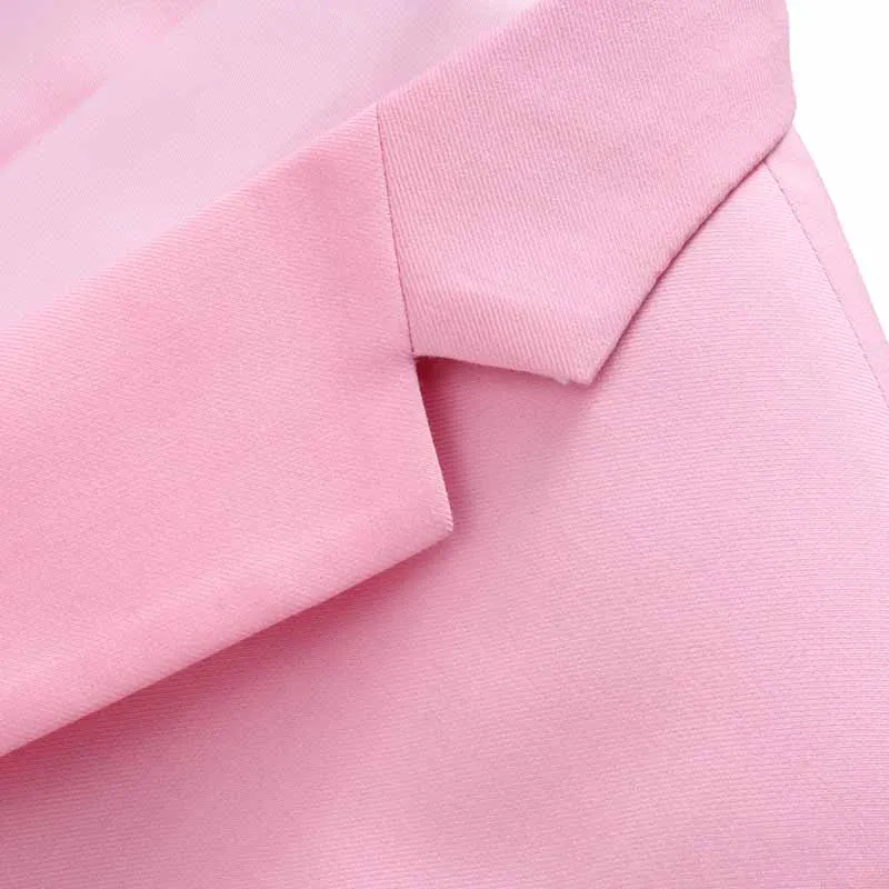 Костюм мужской из трех предметов пиджак и брюки в деловом стиле жилет подходит