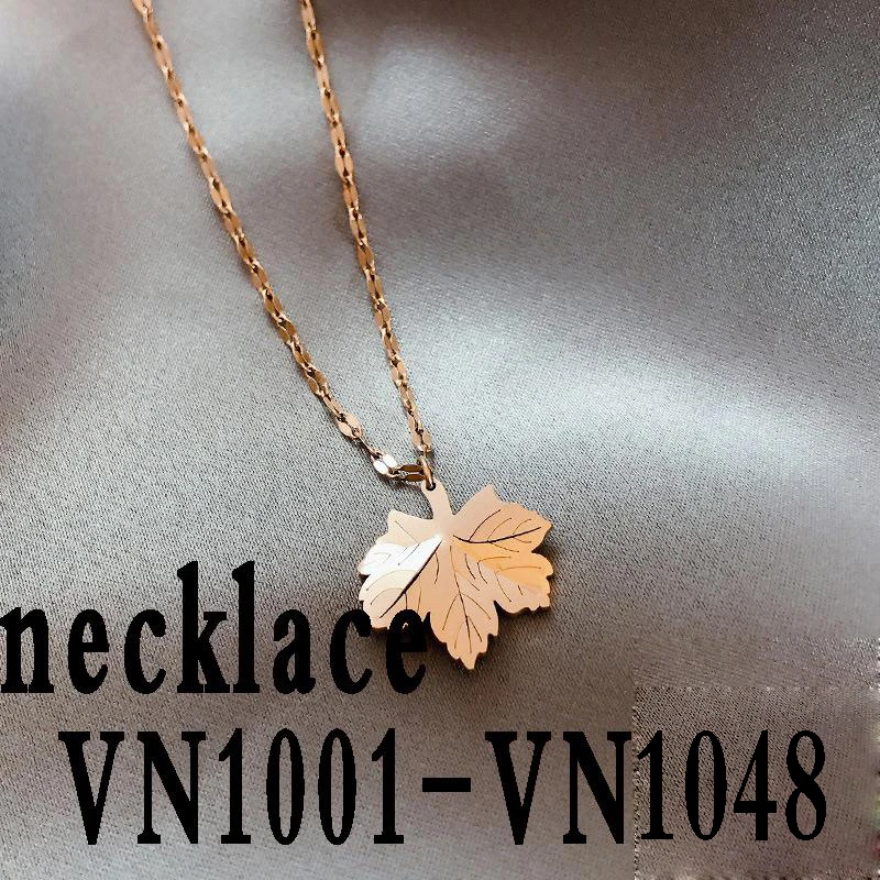 

2022 Classic Leaf Sterling Silver S925, Agate, White Mother-of-pearl Necklace The Best Gift For Family VN1001- VN1048