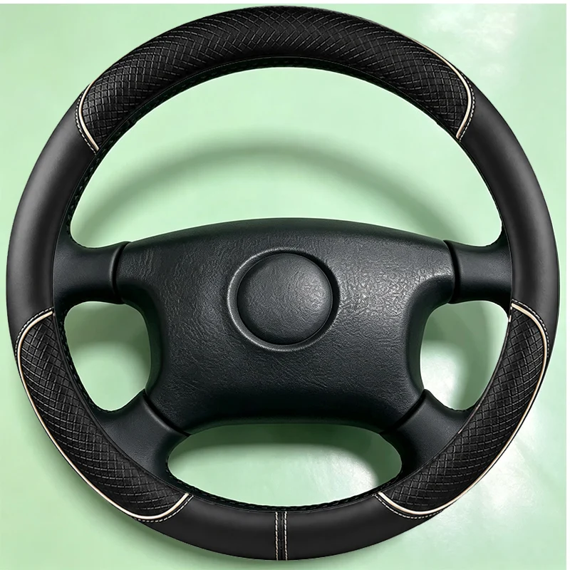 Фото Для Suzuki Vitara 1994-2004, полностью обшитый вручную чехол на руль из черной кожи наппа, аксессуар для салона автомобиля. №4