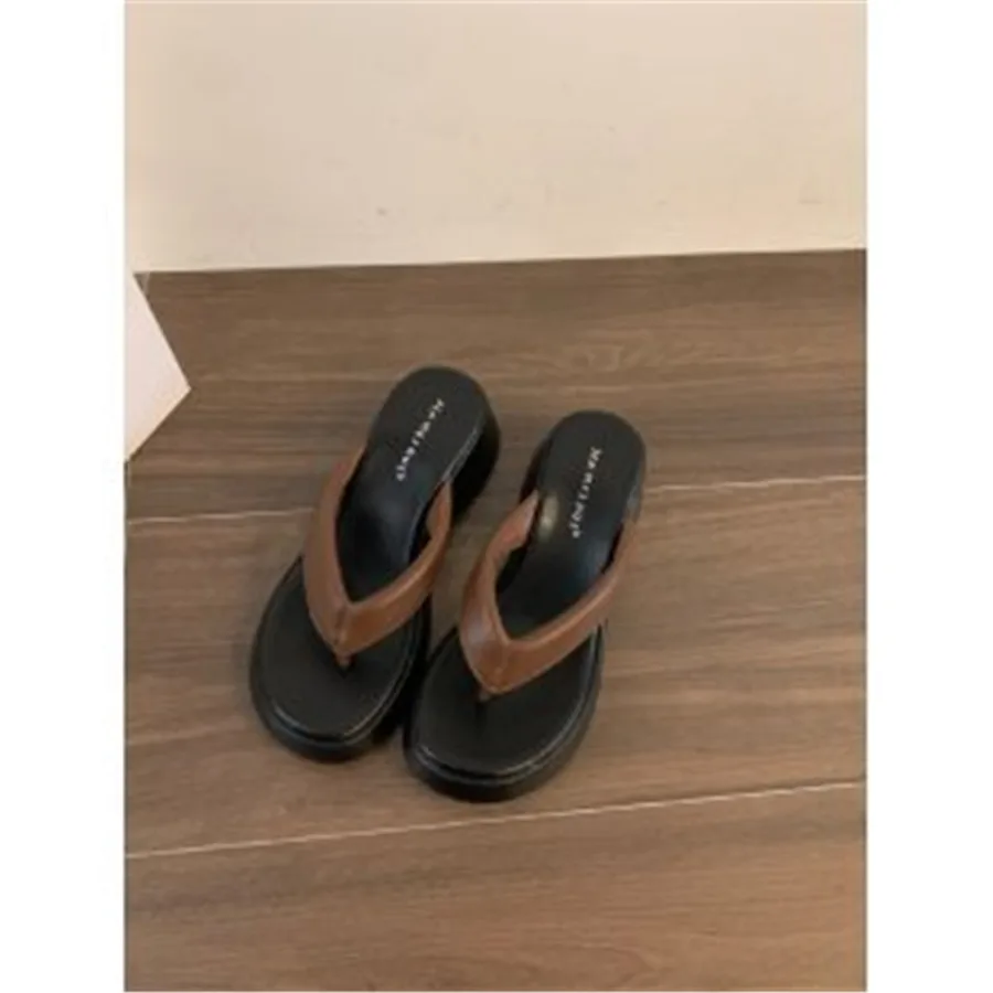

Y2K Summer New Slippers for Women Outdoor Clip Toe Thick Sole Beach Slippers Fashion Heightening Flip-flops Shoes for Women