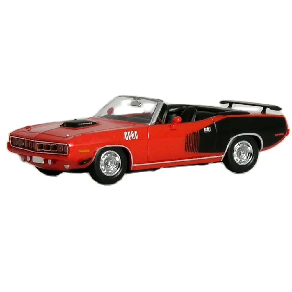 Модель пластиковая Классическая Автомобильная Игрушечная модель модели плюмута