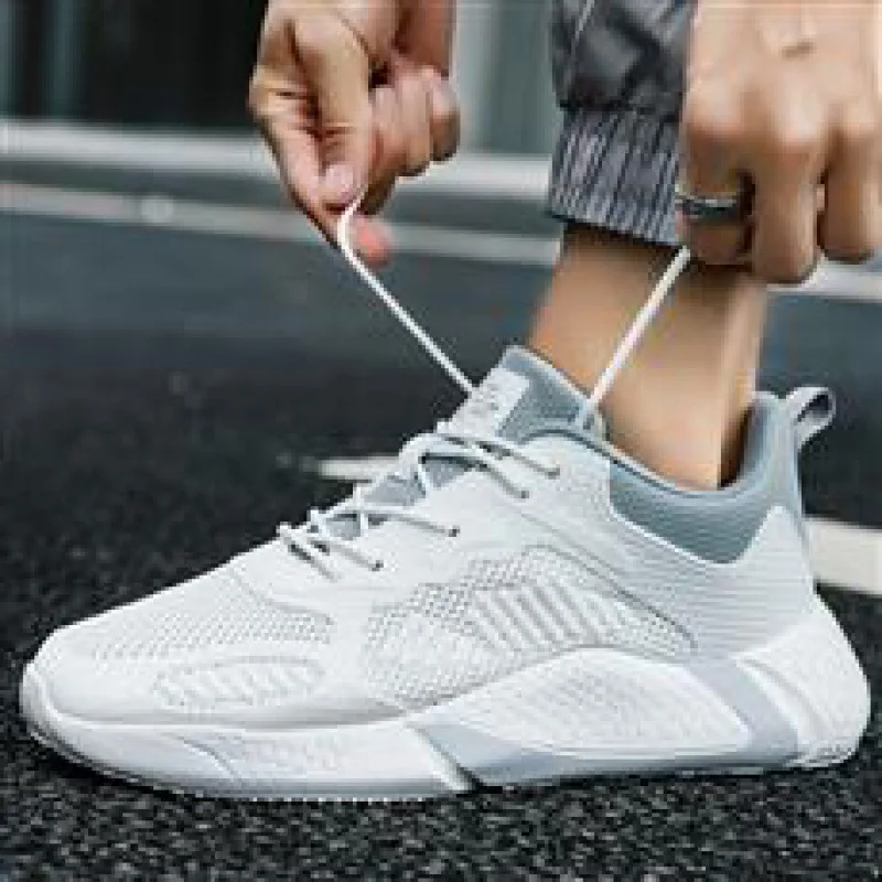 

Мужская Летняя обувь, новинка 2023, Повседневные Дышащие мужские кроссовки, дышащая универсальная модная спортивная обувь на весну и осень