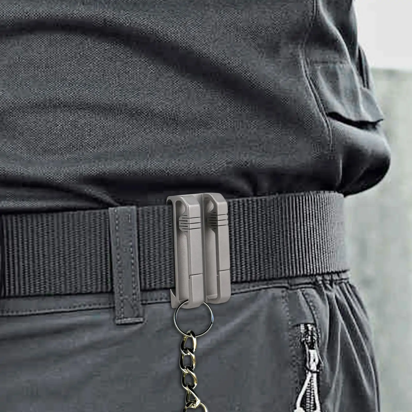 

Creative Key Ring Holder Titanium Alloy Waist Belt Buckle for Walking Women