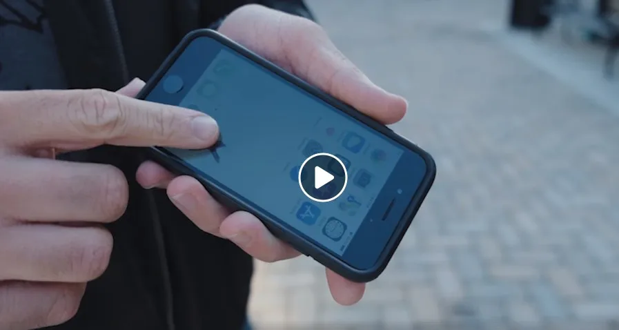 

E-Rase by Cody Nottingham Magic tricks