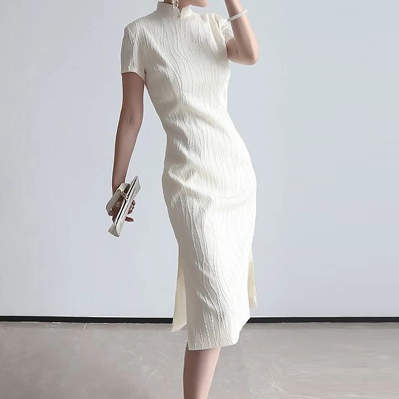 Женское жаккардовое платье-Ципао с коротким рукавом цвета шампанского