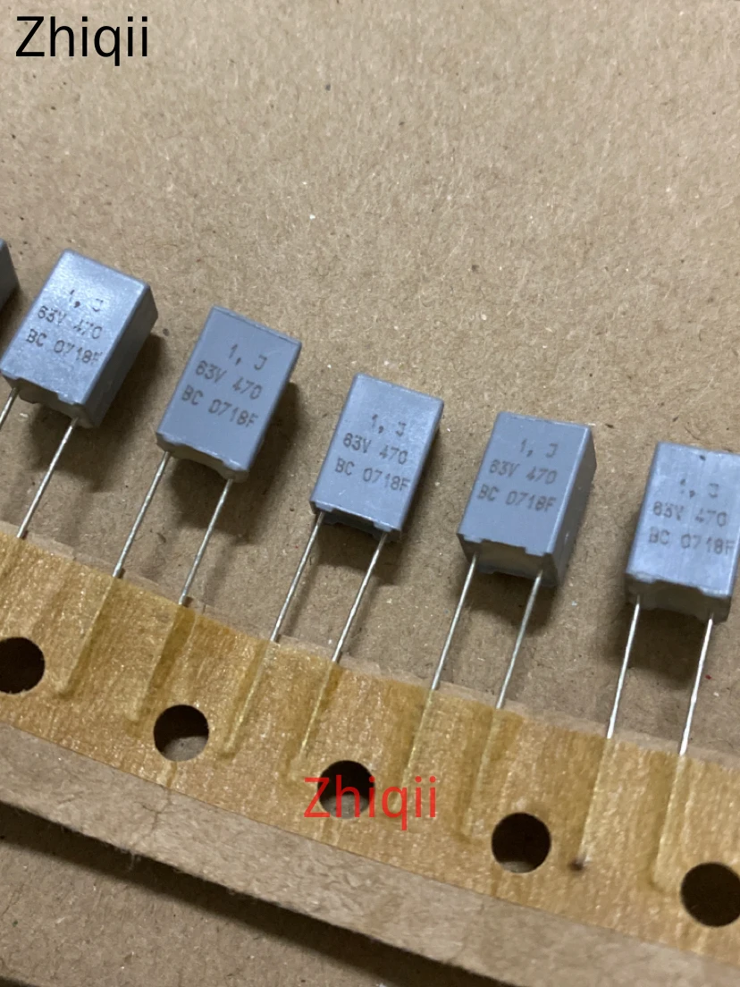 10 шт./30 шт. Оригинальный Новый 1 мкФ 63V VISHAY MKT470 серия пленочный конденсатор 63V1UF 105 P =