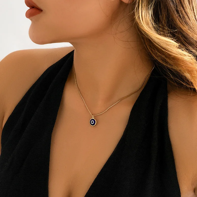 

Evil Eye Pendant Necklace Women Minimalist Choker Gold Silver Thin Clavicle Link Chain Charming Wedding Jewelry Gift Accessories