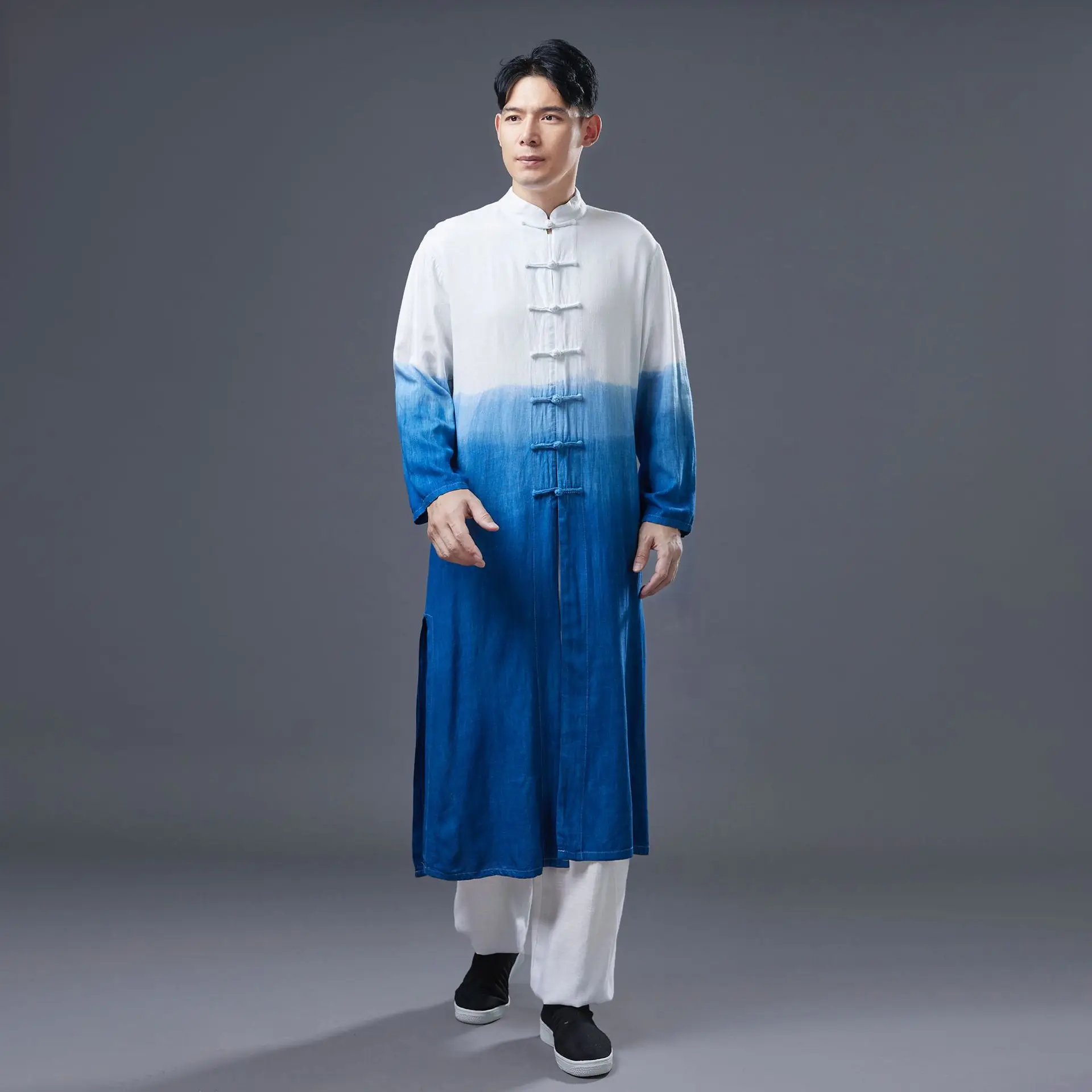 Chinese Traditional Trench Coat Men Loose Cotton Linen Stand-up Collar Robe Gradually Discoloration Vintage Kung Fu Clothing