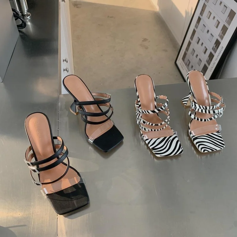 

Spring New Outdoor Slippers Women's Fashion Graceful European and American Style Square Toe Rhinestone Buckle High Heel Sandals