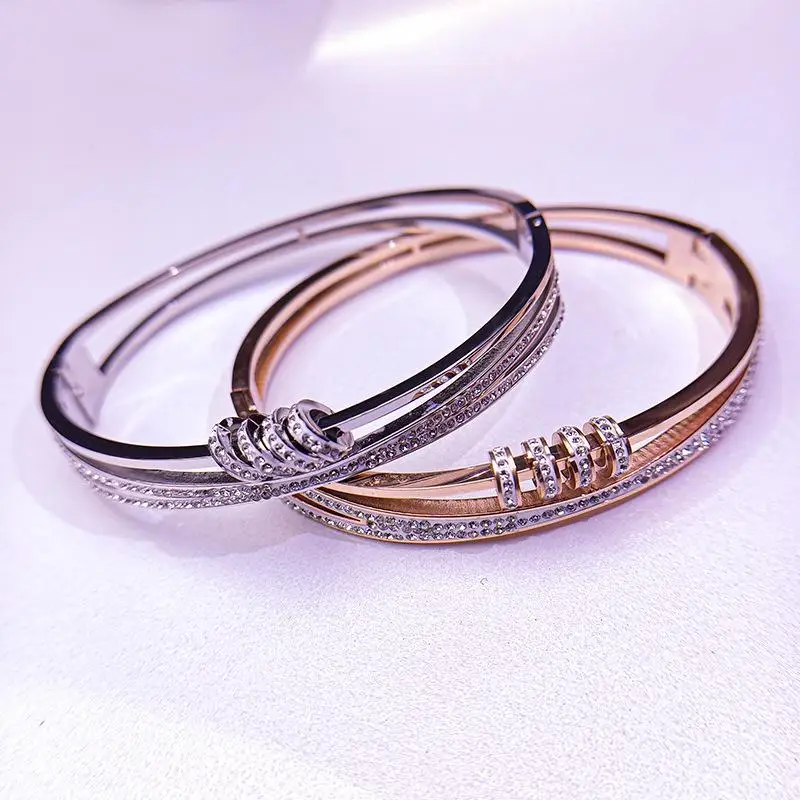 Роскошный двухслойный закрытый браслет из нержавеющей стали для женщин золотого