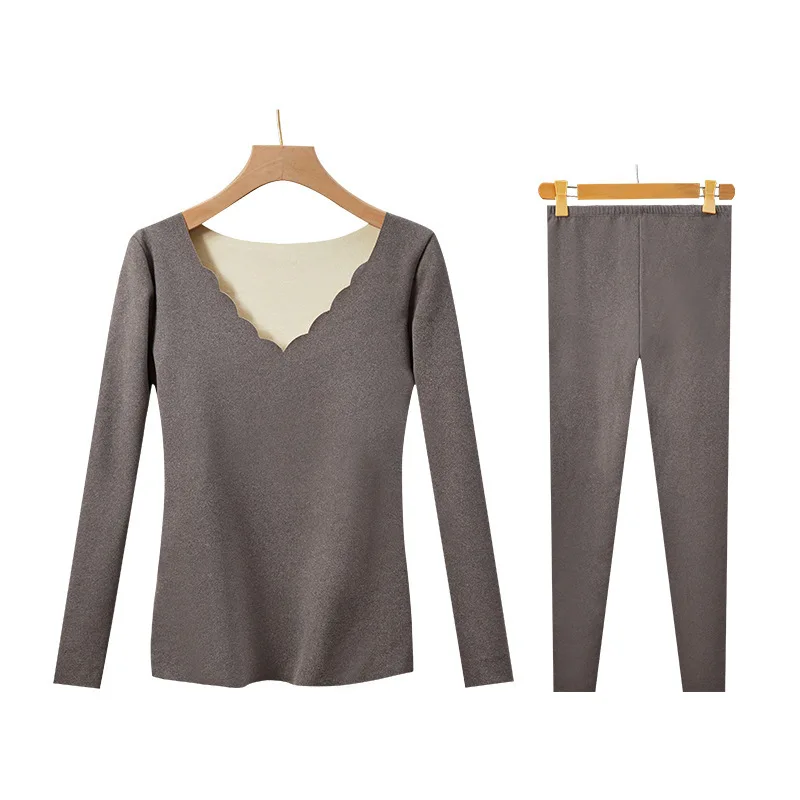 

A set of thermal electric thermal underwear winter half-high collar ladies plus set of fit-fit students