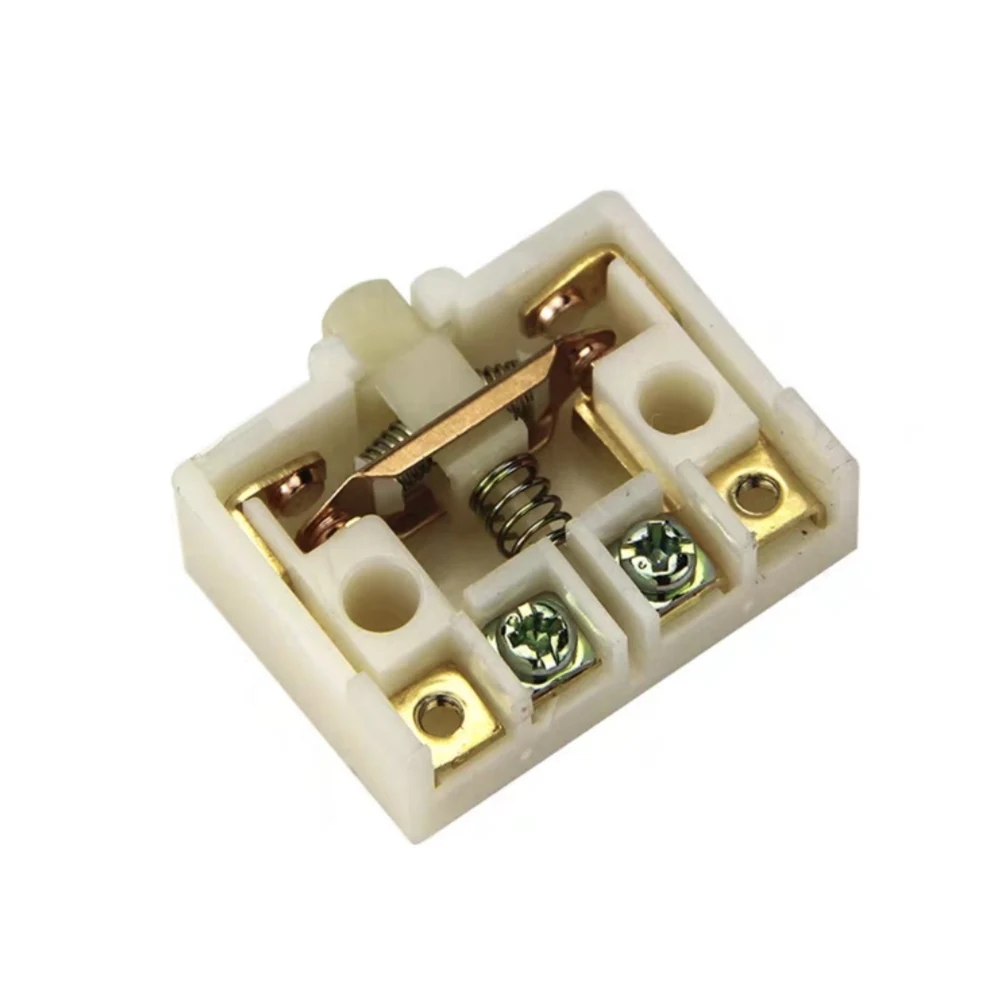 Выключатель 5 ампер. Выключатель 5 ампер. Предохранитель автоматический 10 ампер. Предохранитель автоматический 12 вольт 100 ампер. Автоматический предохранитель 12в автомобильный.