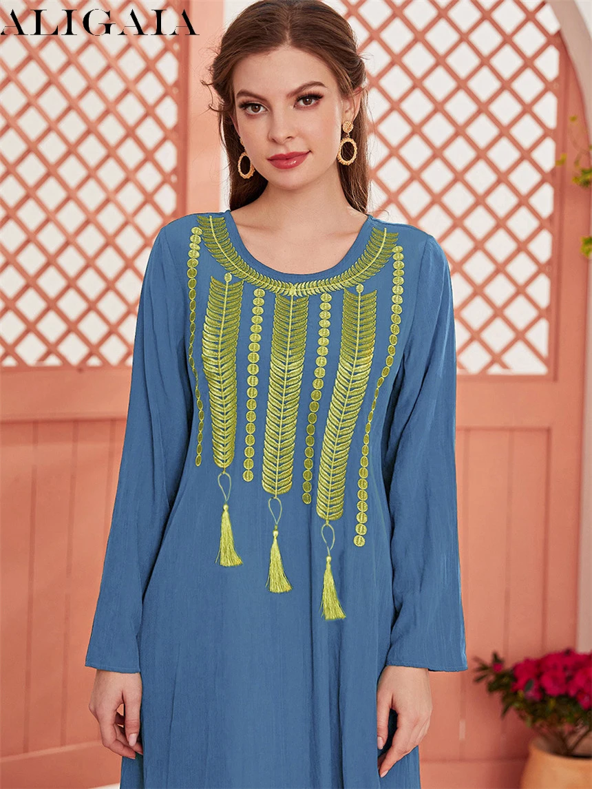 

Aligaia O-Neck Long Sleeve Solid Swing Elegant Embroidery Bright Line Decoration For Women Tassel Slim Dress Islamic Clothes