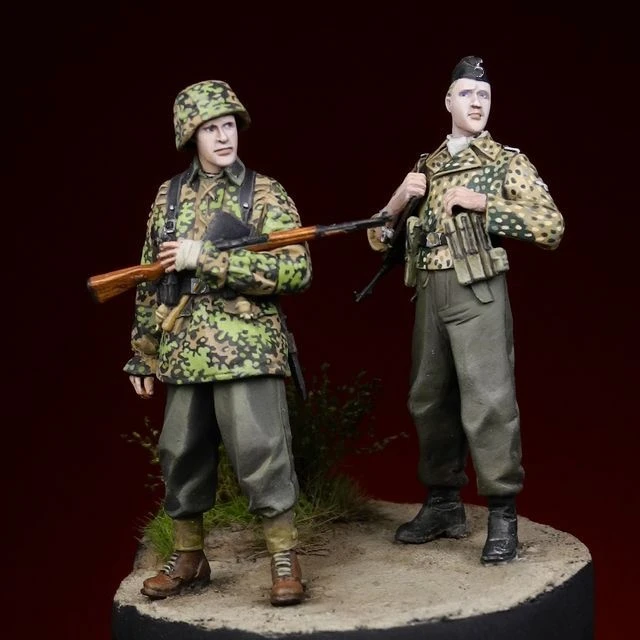 

1/35 фигурка модели из смолы GK ,2 фигурки, несобранный и Неокрашенный комплект