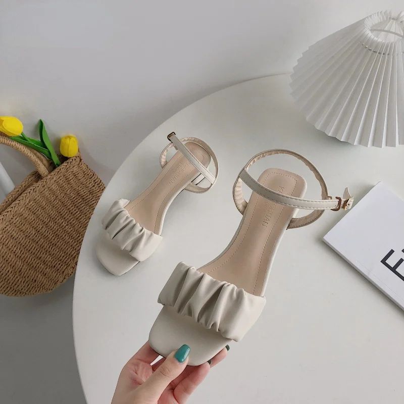 

Сандалии женские на квадратном каблуке, модные повседневные простые босоножки в Корейском стиле, с плиссированной застежкой на щиколотке, ...