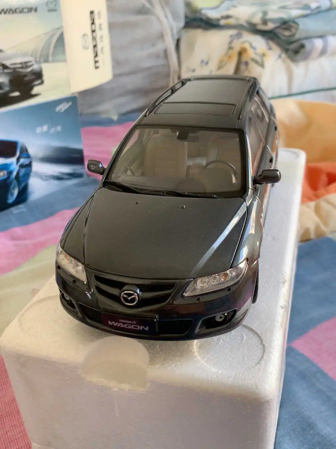 

Original Factory 1:18 Mazda 6 Wagon Alloy Fully Open Limited Edition Simulation Alloy Static Car Model Toys Gift