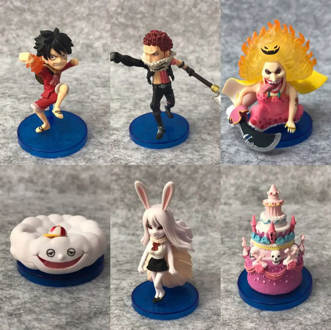 

Anime One Piece Whole Cake Island Luffy Charlotte Katakuri Big Mom Charlotte Linlin WCF PVC Figures Collection Model Toys