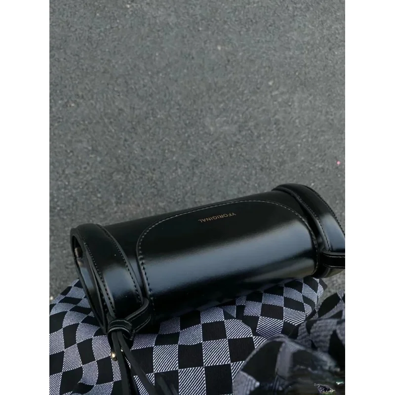 INS Fashion Design New Underarm Bag Versatile High Grade Handbag Shoulder Bag