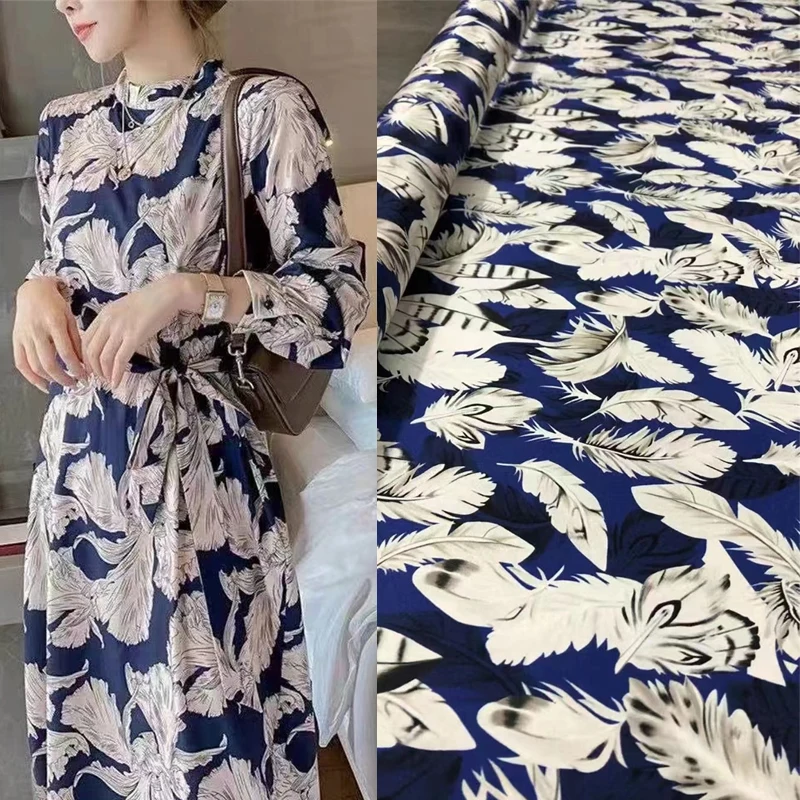 

2022 High-end New Blue Bottom Feather Printing Classic Stretch Satin Silk Fabric Dress Shirt Clothing Sewing Handmade Div Fabric