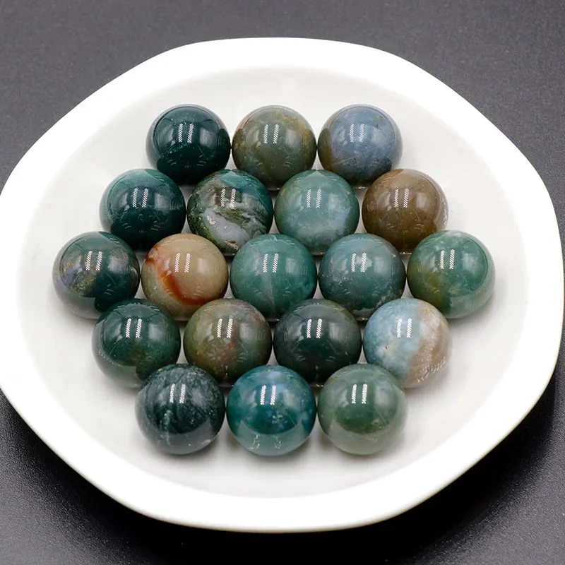 

Полированный шар из агата 16 мм