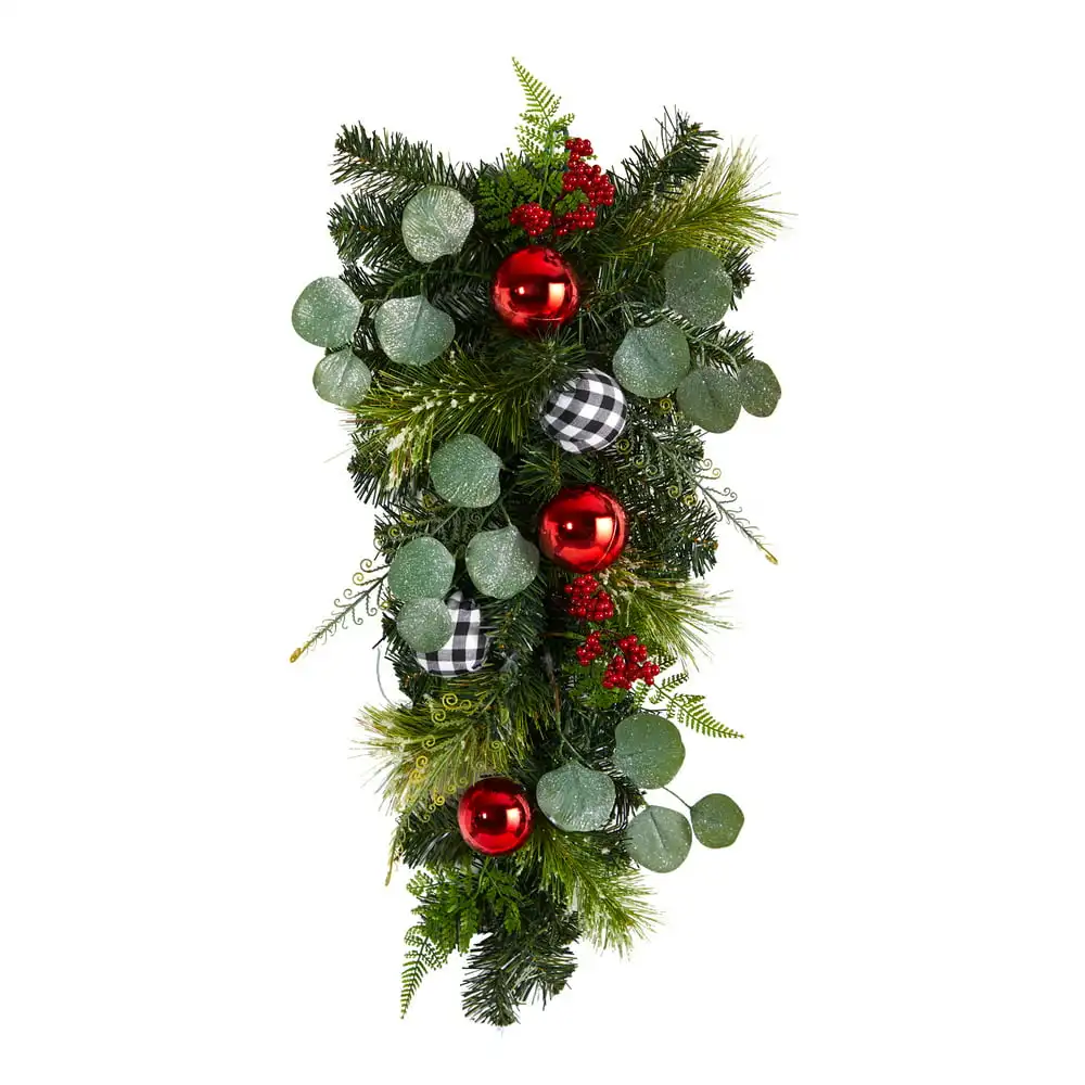 

26" Holiday Greenery Ornament Artificial Swag, Green