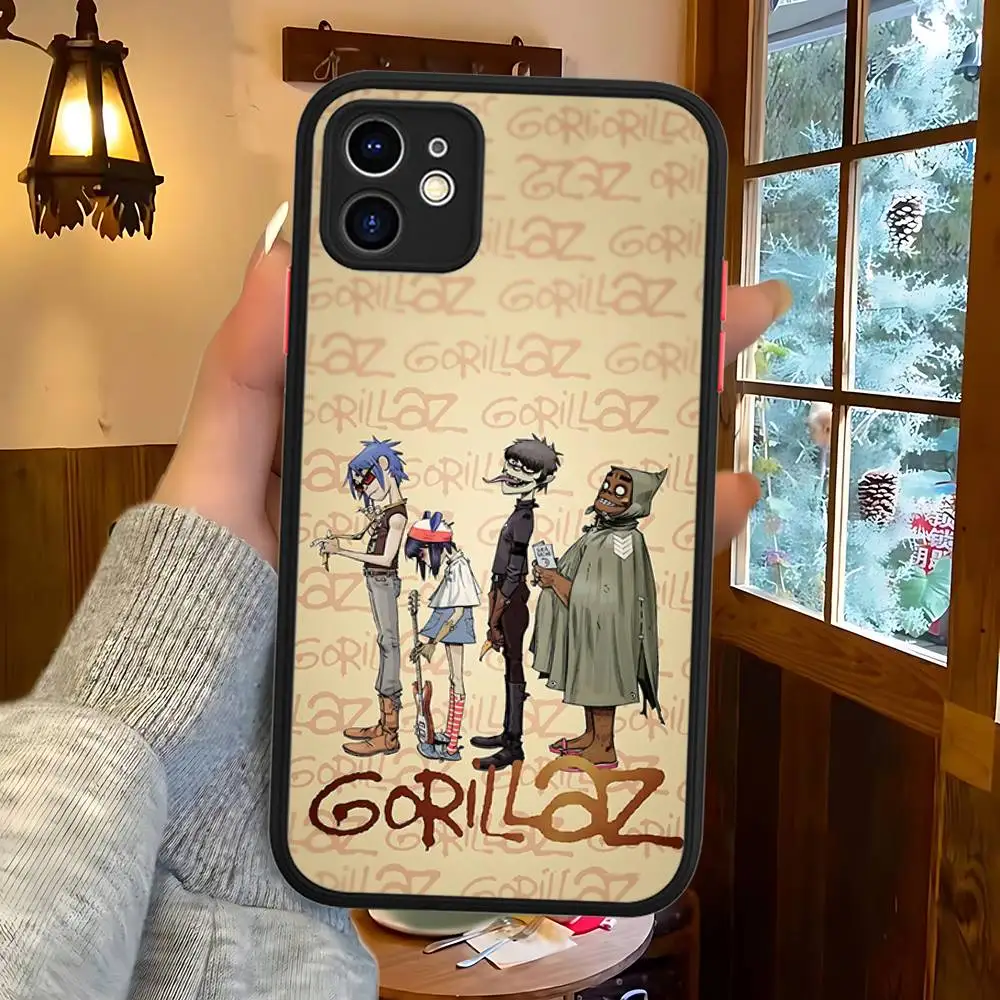 Фото Чехол для телефона Band G-Gorillaz-z для iPhone 16e 16 15 14 13 12 11 Pro Max X XS Max Plus, матовый прозрачный. №3