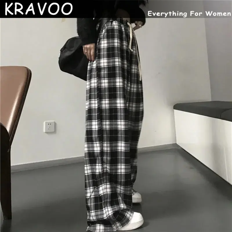 

KRAVOO Y2K Black and White Plaid Pants Oversize Women Loose Wide Leg Trousers Ins Retro Teen Straight Trousers Hiphop Streetwear
