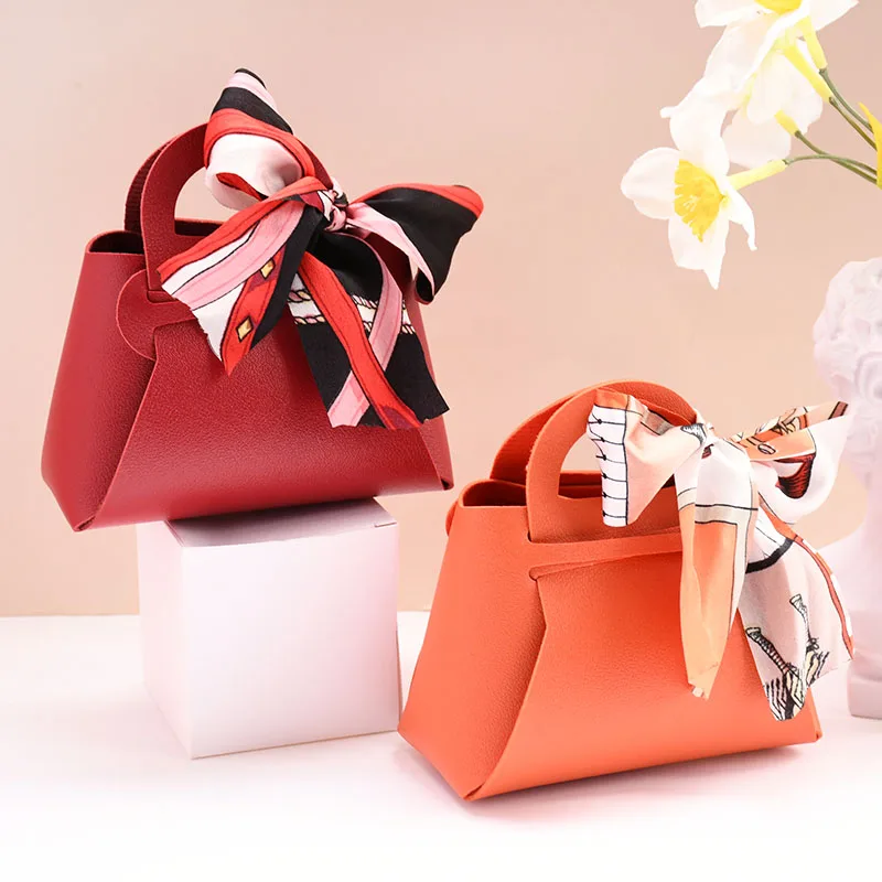 

5Pcs Leather Wedding Favour Bag With Scarf Chocolate Candy Handbag Boxes For Guest Baby Shower Birthday Party Gift Packing Decor