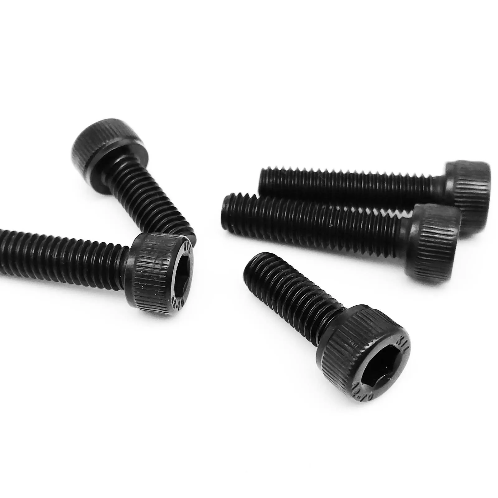 Шестигранный винт DIN912 M1.6 M2 M2.5 M3 M4 M5 M6 M8