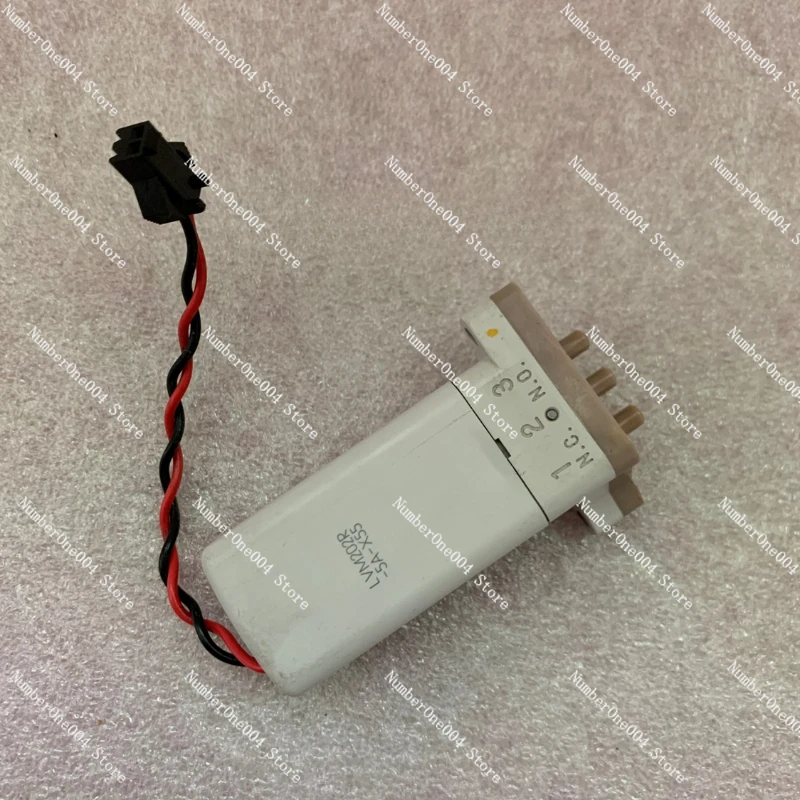 Электромагнитный клапан для химического раствора LVM202R-5A-X55 Dc24v