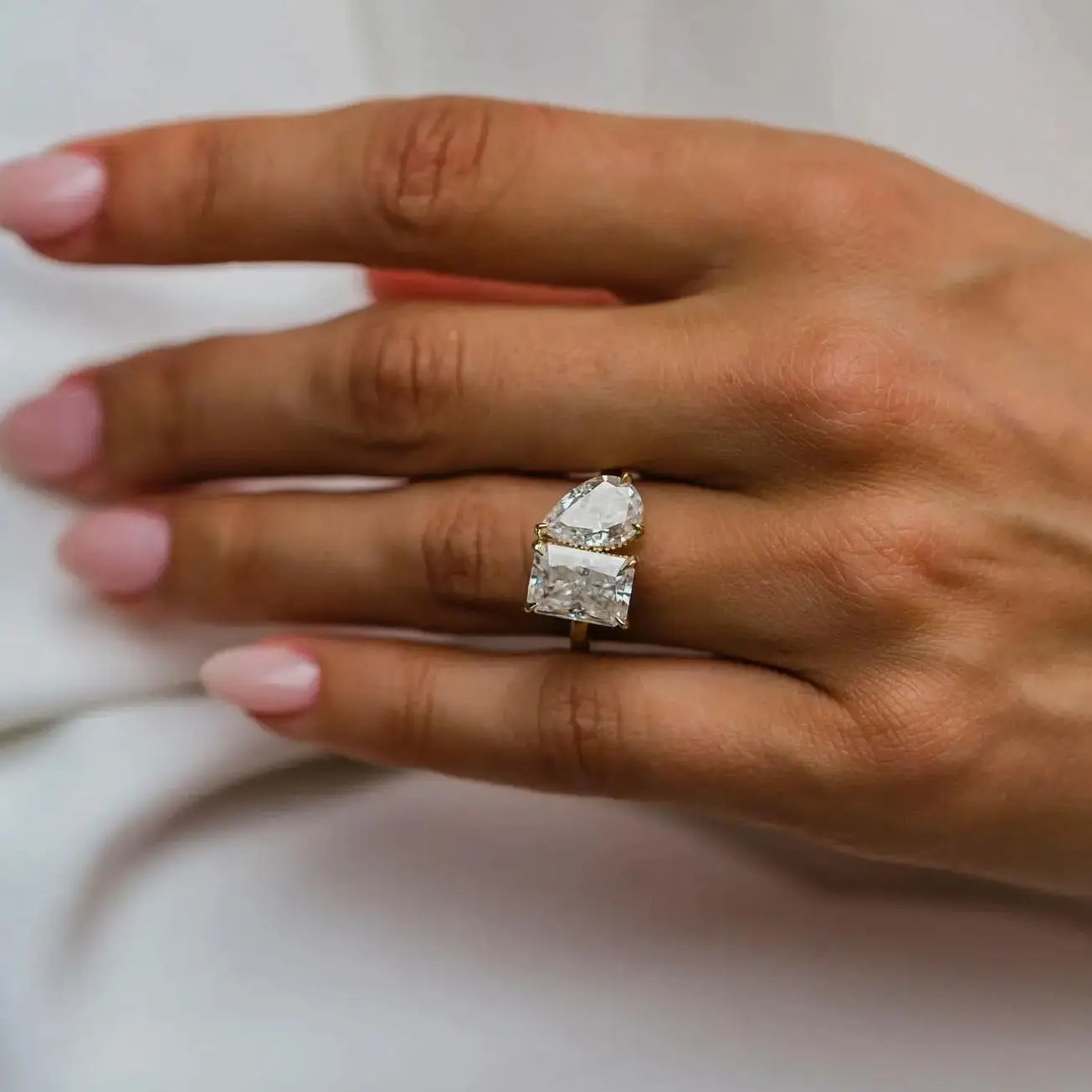 JOVOVASMILE 6 карат муассанит Ring 3Ct 10x7 мм измельченный лед и 3 Ct 11x7 груша для женщин