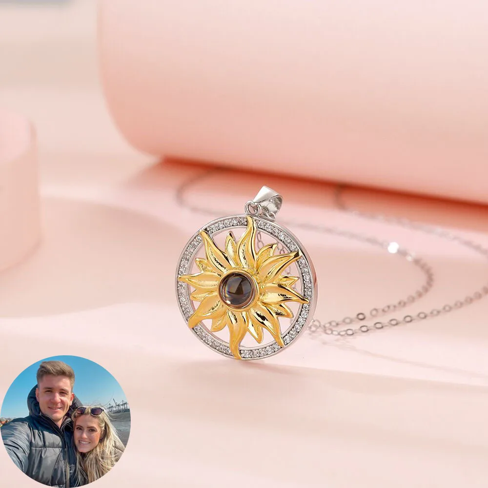 S925 Sunflower Custom Projection Necklace With Photo Free Gifts Box 2023 New In Valentine Present Luxury Charm Romantic Jewelry