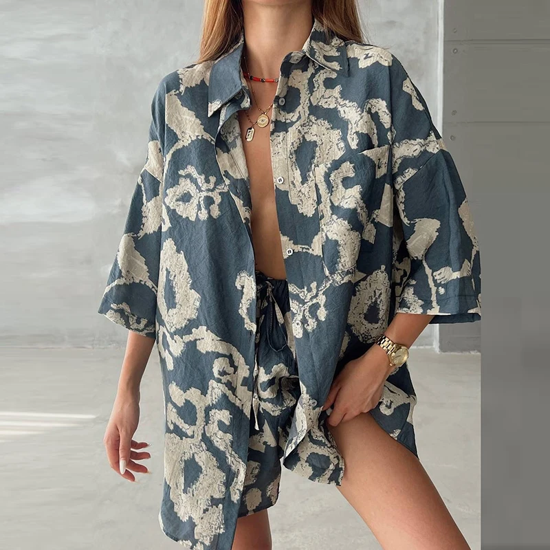 

Women Single Breasted Lapel Shirt Coat & Drawstring Shorts Outfits Spring Printed Two Piece Set Summer Short Sleeve Office Suits