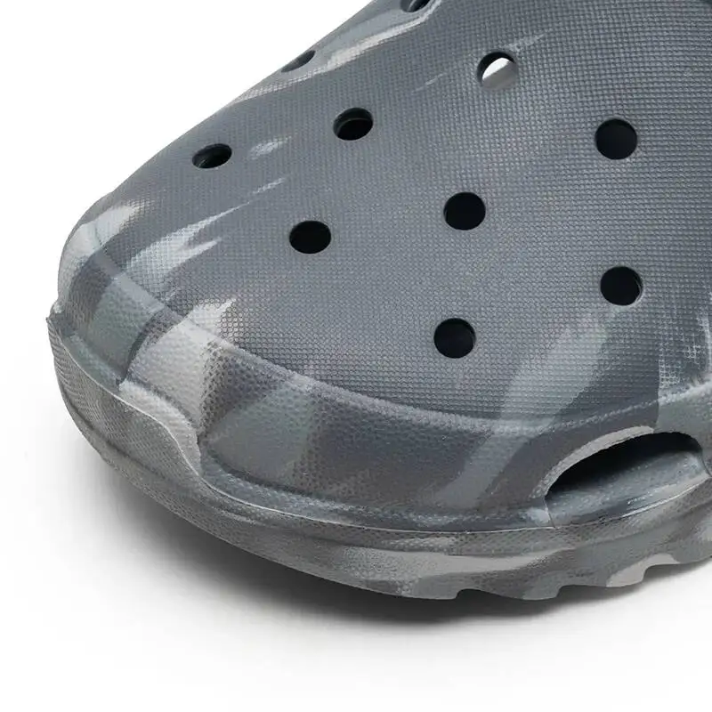Фото Мужские сабо Skechers 243312-CHAR, камуфляжные, с регулируемым ремешком, сандалии без застежек, для активного отдыха, пляжа и прогулок №4