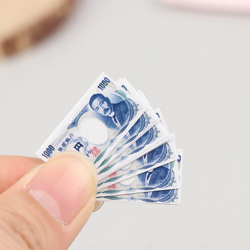 

10PCS 1:12 Dollhouse Miniature Euro Paper Money Model Toys Accessories Children's Toy Gift Doll House Miniature