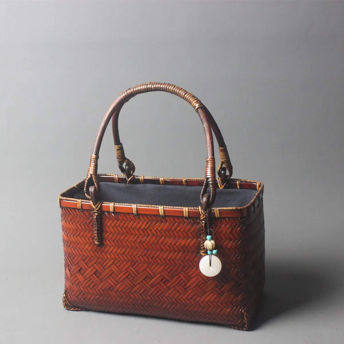 

New Hand-woven Women's Handbag Bamboo Woven Basket Household Storage Basket Bamboo Chinese Hanfu Matching Crafts