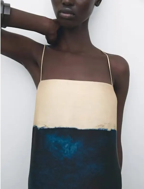 Юбка 2024 осенне-зимний новый продукт женское цельное платье с вырезом дрейфом и