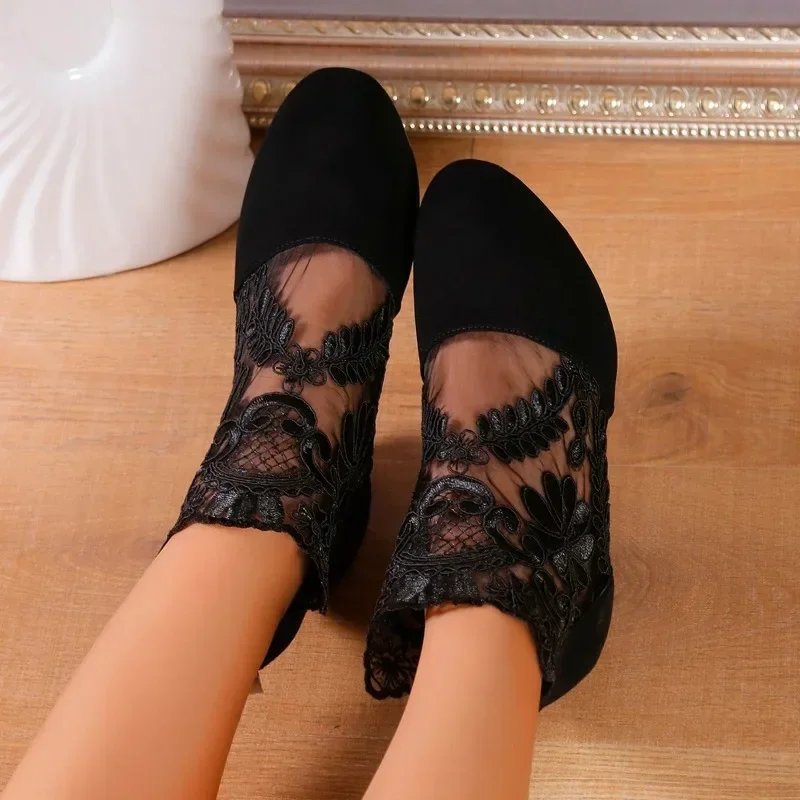 Женские летние туфли новые дизайнерские сетчатые дышащие с вышивкой элегантные