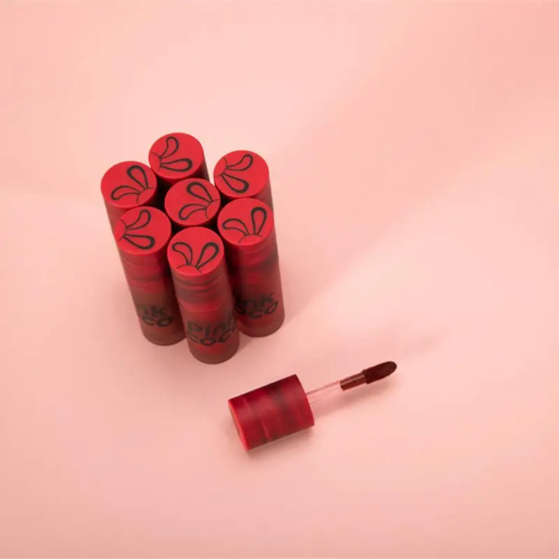 

Non Stick Lipstick Light And Smooth Texture Low Saturation Lip Clay Matte Makeup Lipstick Uniform Color Rose Lipstick Rose Color