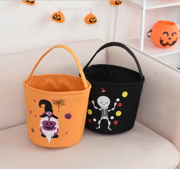 

Halloween Candy Tote Bags 2022 Newest Fashion Bright Colors Pattern Printed Wild Festive Style Barreled Handbag For Boys Girls